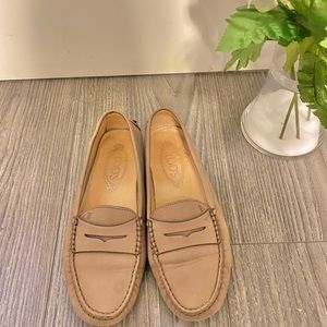 Tod’s Gommino loafers